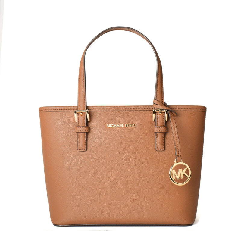 Elegante Handtasche Braun von Michael Kors aus hochwertigem Canvas-Stoff mit Reißverschluss und kompakten Maßen.
