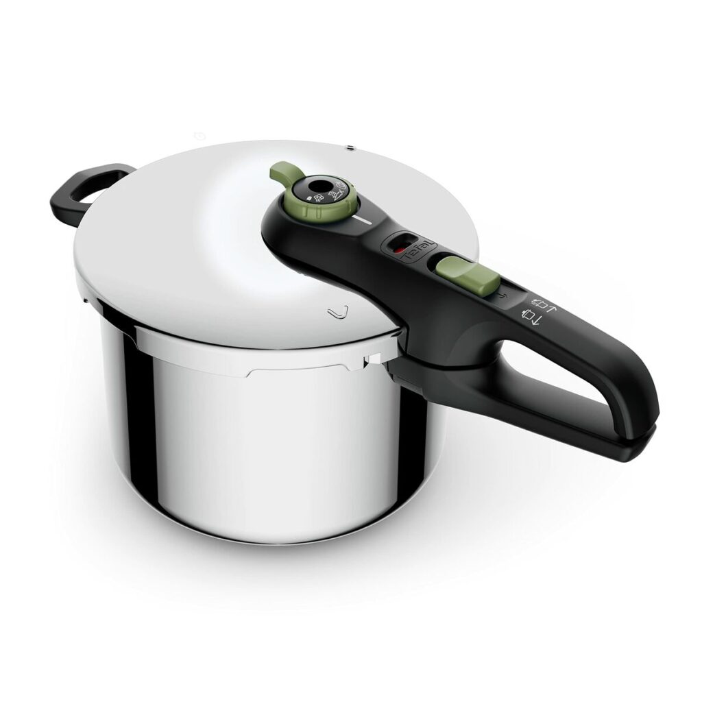 Schnellkochtopf Edelstahl 8 L von Tefal, ideal für schnelles und sicheres Kochen in der modernen Küche.