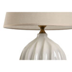 Tischlampe Porzellan Home ESPRIT in Weiß mit romantischem Wellenmuster, ideal für stilvolle Wohnräume.