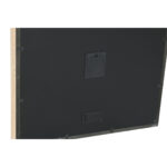 Wanduhr in Weiß mit natürlichem Kiefernholz und Metall, modernes Design für stilvolle Wohnräume.