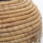 Vase Seegras Alexandra House Living in Türkis und Natur, 21 x 21 x 30 cm, aus hochwertigem Seegras gefertigt.