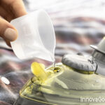 2-In-1 Mini-Dampfbügeleisen von Velyron InnovaGoods, vertikal und horizontal einsetzbar, 800 W, kompakt und tragbar.