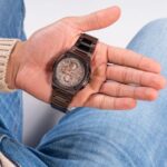 Herrenuhr GC Watches (Ø 44 mm) aus Edelstahl mit grauem Gehäuse und Armband, wasserdicht bis 10 atm.