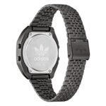 Unisex-Uhr Adidas (Ø 36 mm) mit Edelstahlarmband und schwarzem Gehäuse, ideal für jeden Anlass.