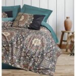 Buntes Bettwäsche Set 220 x 240 cm aus Baumwolle mit 2 Kissenbezügen für ein farbenfrohes Schlafzimmer.