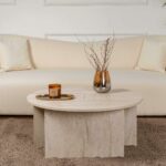 Eleganter Couchtisch MOIRA mit Travertin-Marmor-Effekt für stilvolle Tischdekoration