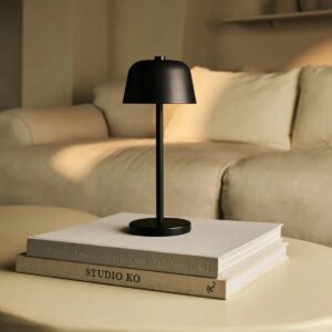 Asta Tischlampe Schwarz - elegante, kabellose Tischlampe mit dimmbarer LED-Technologie
