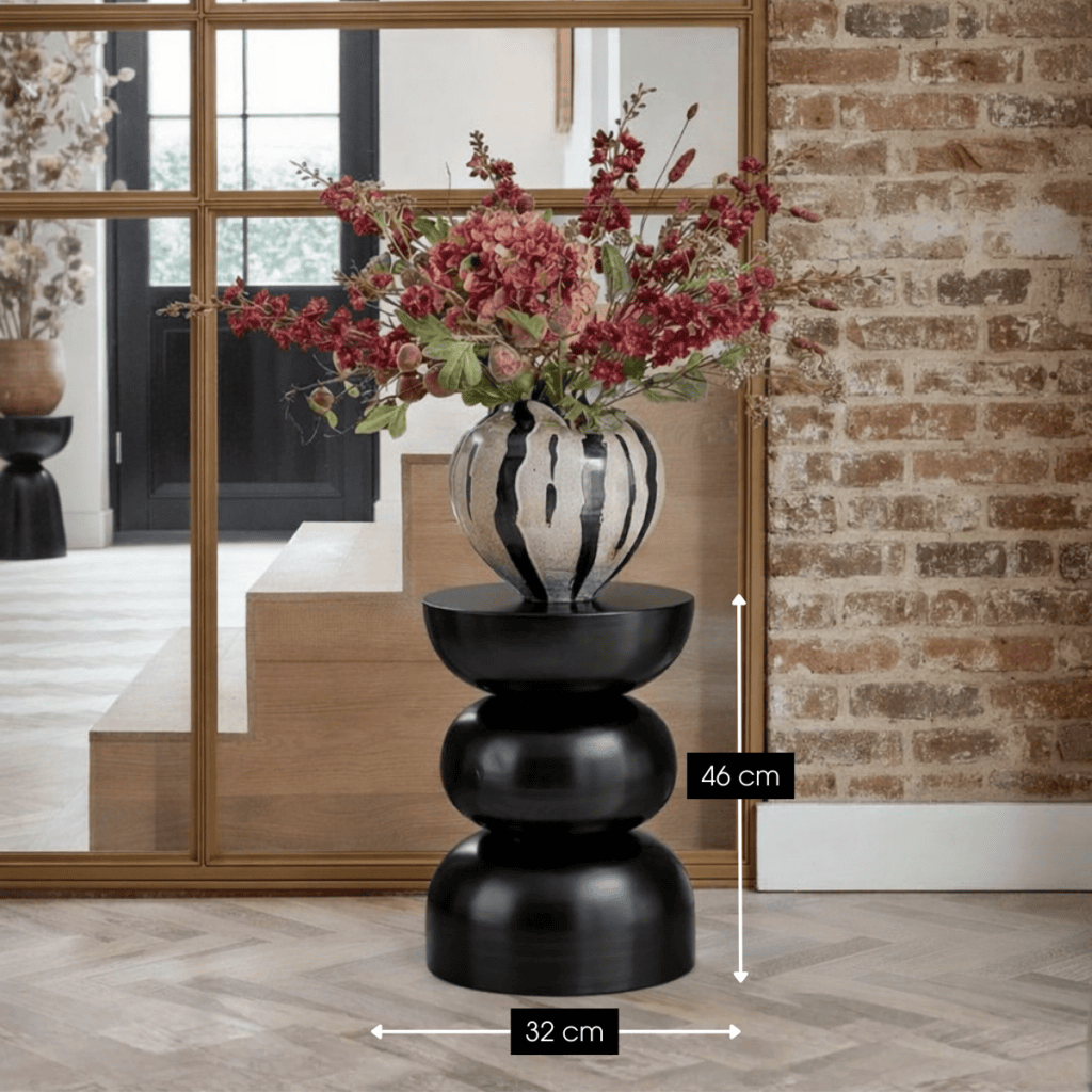 Luna Beistelltisch Schwarz von Mica Decorations – runder Tisch aus Eisen