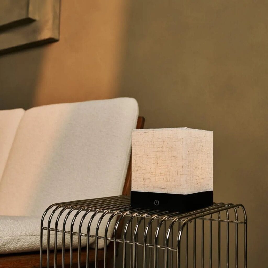 Zano Tischlampe Schwarz - kabellose LED-Lampe mit Akku und drei Lichtmodi