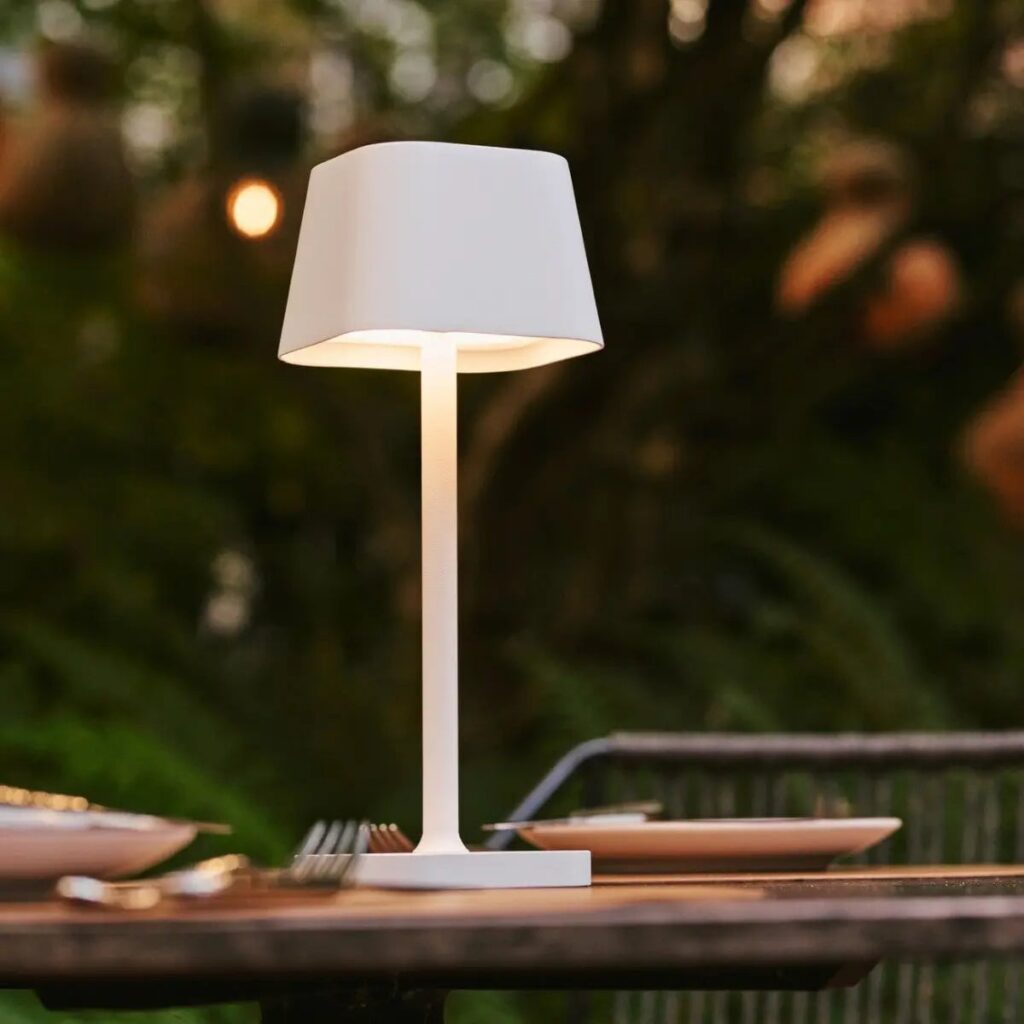 Avara Tischlampe Weiß - kabellose, dimmbare Beleuchtung