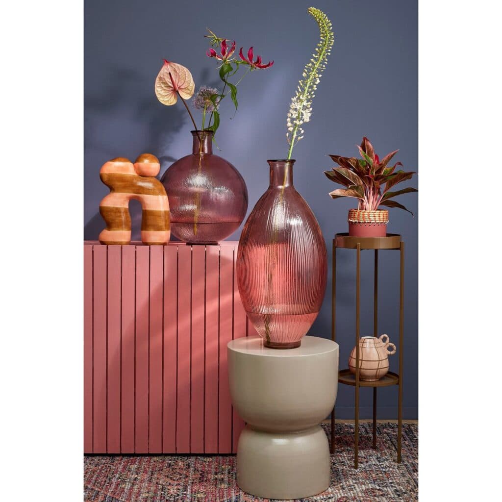 Rosalia Vase Rosa von Mica Decorations - stilvolle Flaschenvase aus Glas