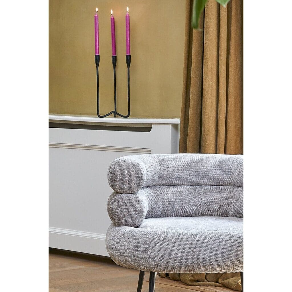 Mirina Kerzenhalter Schwarz von Mica Decorations – stilvoller Kerzenständer aus Aluminium