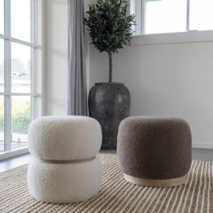 Belfort Pouf Braun - gemütliches Akzentstück aus Teddystoff