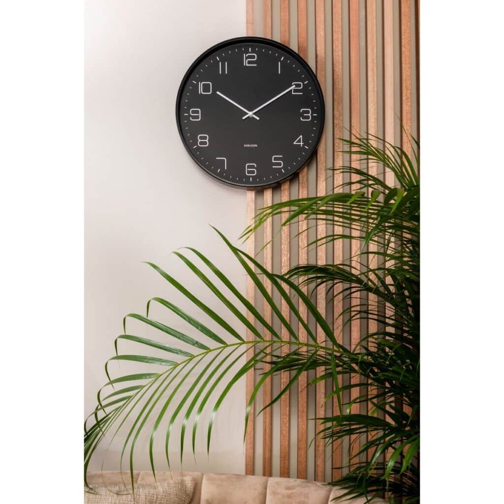 Elva Wanduhr Schwarz von Karlsson – modernes Design, 40 cm Durchmesser